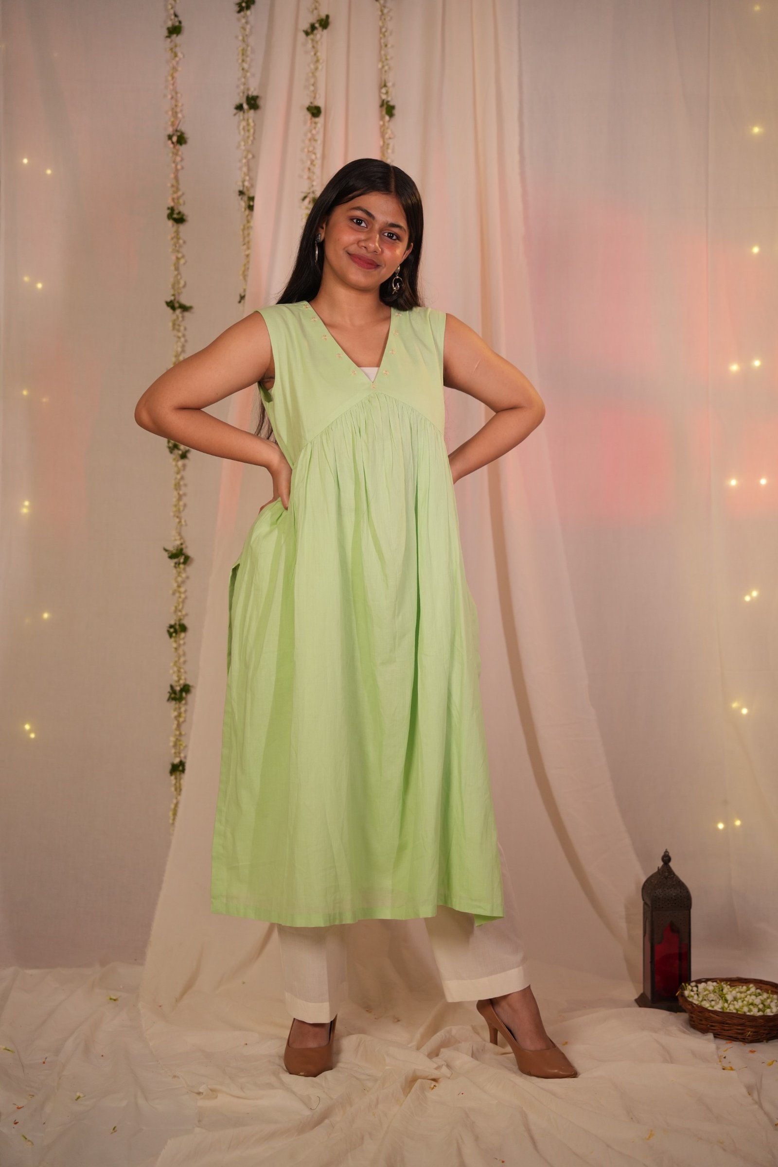 Mogra Light Green Kurta - Pant Set - Image 5