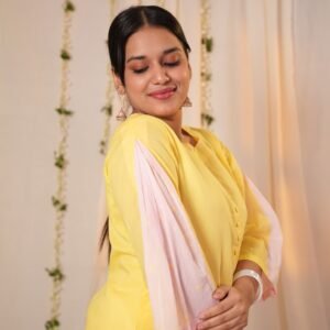 Aarna Kurta-Pant Set